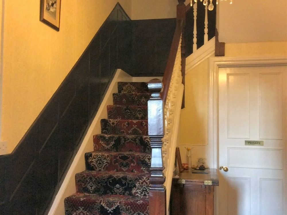 Glenora Guest House ويتبي المظهر الخارجي الصورة